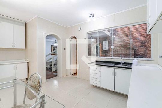Cozinha de casa para alugar com 4 quartos, 277m² em Centro, Gravataí