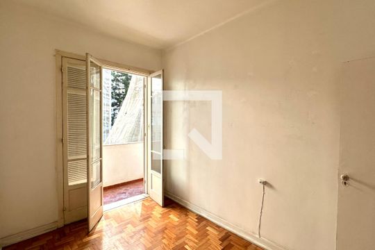Quarto 1 de apartamento para alugar com 3 quartos, 95m² em Copacabana, Rio de Janeiro