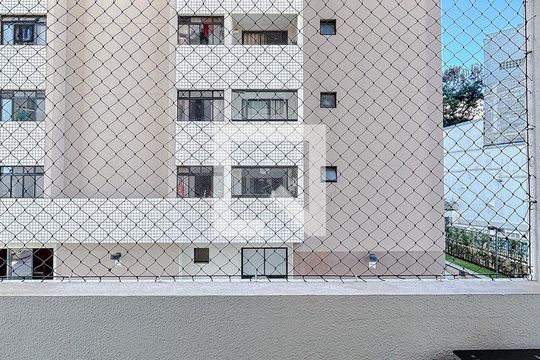 Varanda da sala de apartamento para alugar com 1 quarto, 65m² em Vila Bertioga, São Paulo