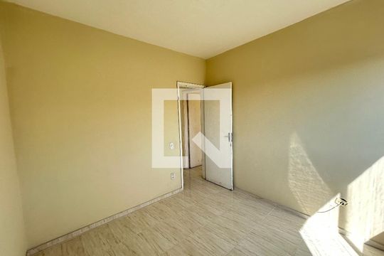 Quarto 1 de apartamento para alugar com 2 quartos, 68m² em Praça Seca, Rio de Janeiro