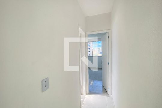 Apartamento para alugar com 2 quartos, 64m² em Todos Os Santos, Rio de Janeiro