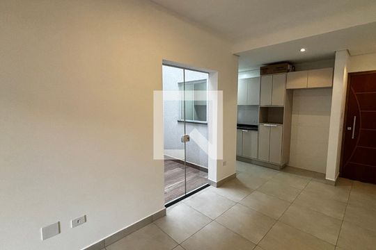 Sala - Sala de jantar  de apartamento para alugar com 2 quartos, 48m² em Vila Alice, Santo André