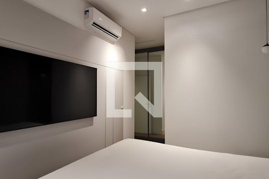 Quarto de apartamento para alugar com 2 quartos, 107m² em João Paulo, Florianópolis