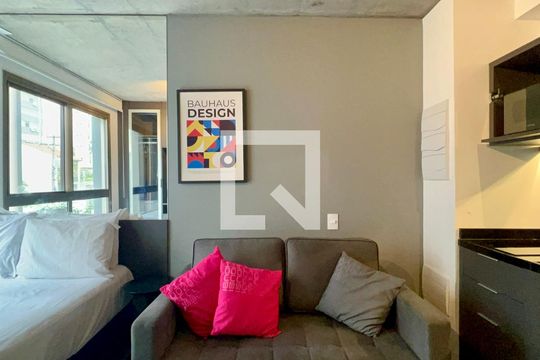 Kitnet/Studio à venda com 1 quarto, 25m² em Cerqueira César, São Paulo