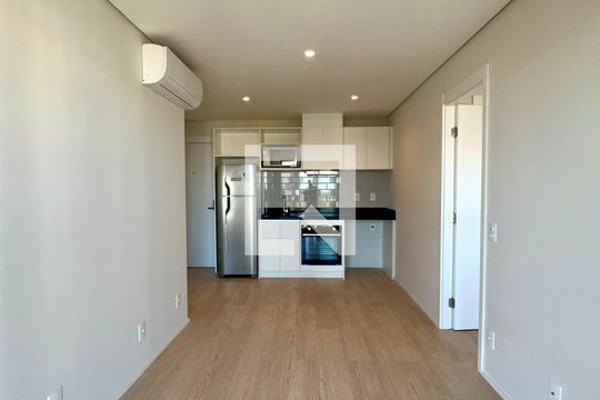 Sala de apartamento para alugar com 2 quartos, 58m² em Pinheiros, São Paulo