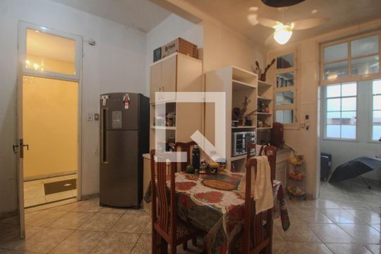 Cozinha/Area de serviço de apartamento para alugar com 3 quartos, 230m² em Centro Histórico, Porto Alegre