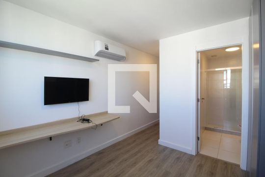 Studio de kitnet/studio para alugar com 1 quarto, 30m² em Barra Olímpica, Rio de Janeiro