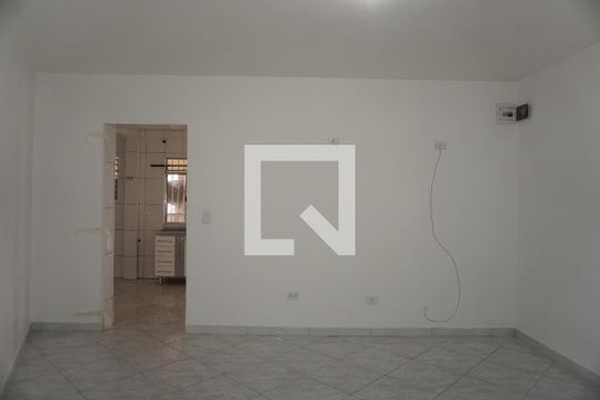 Quarto de casa para alugar com 2 quartos, 50m² em Jardim Colegio, Embu das Artes