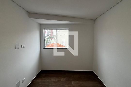 Quarto 1 de apartamento para alugar com 2 quartos, 85m² em Vila Alice, Santo André