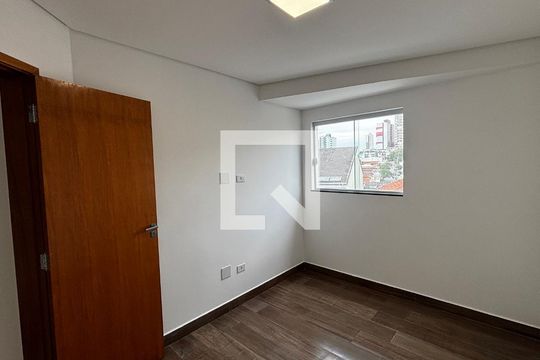 Quarto 1 de apartamento para alugar com 2 quartos, 85m² em Vila Alice, Santo André