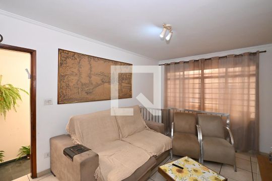 Casa para alugar com 3 quartos, 224m² em Vila Sonia, São Paulo