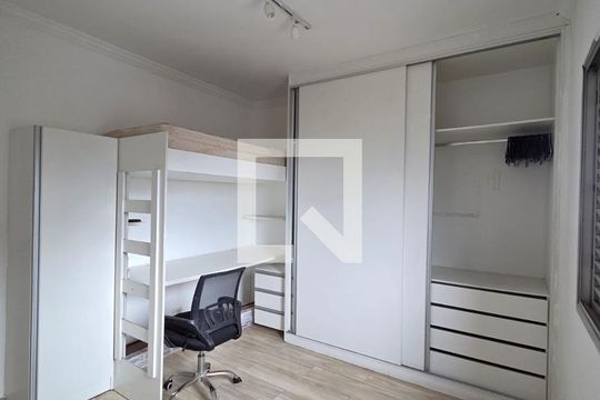 Quarto de apartamento para alugar com 3 quartos, 105m² em Oswaldo Cruz, São Caetano do Sul