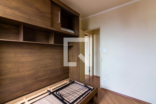 Quarto 1 de apartamento à venda com 2 quartos, 55m² em Jardim Roberto, Osasco