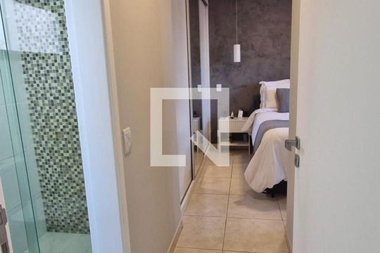 Quarto de apartamento à venda com 3 quartos, 84m² em Vila Olivo, Valinhos