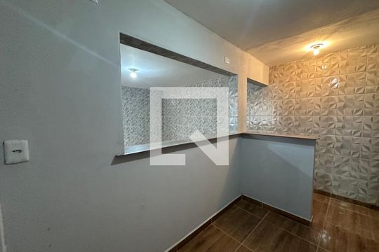 Sala/Cozinha de casa para alugar com 2 quartos, 70m² em Jardim Iracema, Barueri