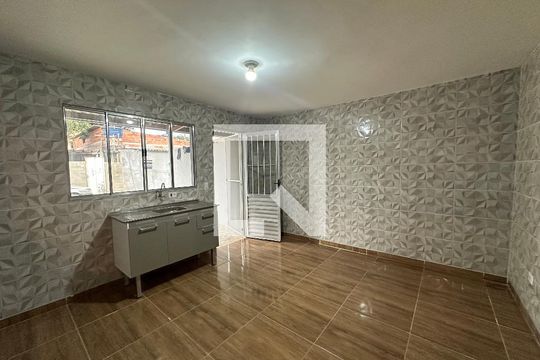 Sala/Cozinha de casa para alugar com 2 quartos, 70m² em Jardim Iracema, Barueri