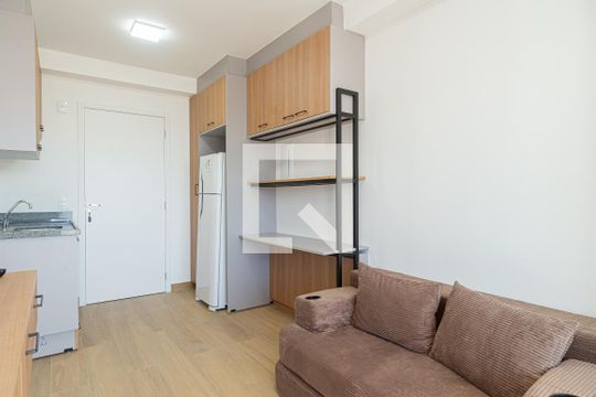 Sala de apartamento para alugar com 1 quarto, 37m² em Santo Amaro, São Paulo
