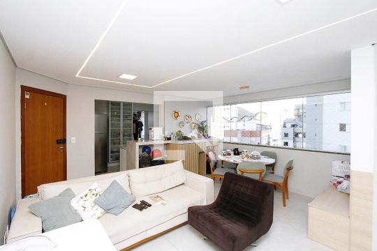 Sala de apartamento à venda com 3 quartos, 85m² em Buritis, Belo Horizonte