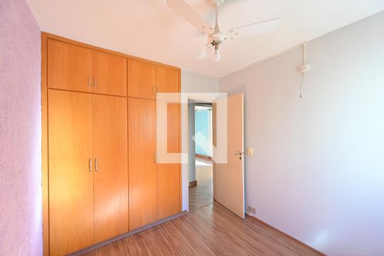 Quarto 1 de apartamento para alugar com 2 quartos, 65m² em Parque Imperial, São Paulo
