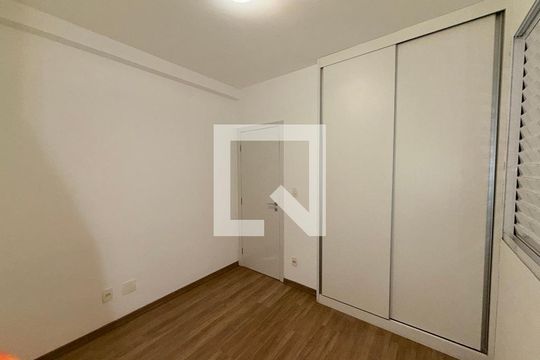 Quarto de apartamento à venda com 3 quartos, 157m² em Cidade Nova, Belo Horizonte