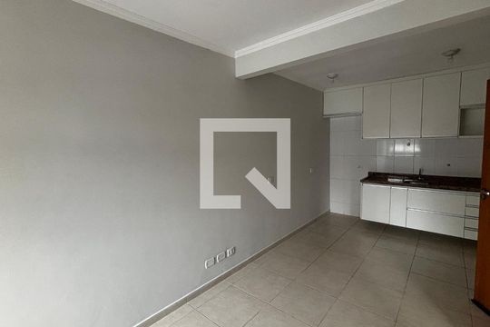 Sala - Sala de Jantar  de apartamento para alugar com 1 quarto, 35m² em Centro, Santo André