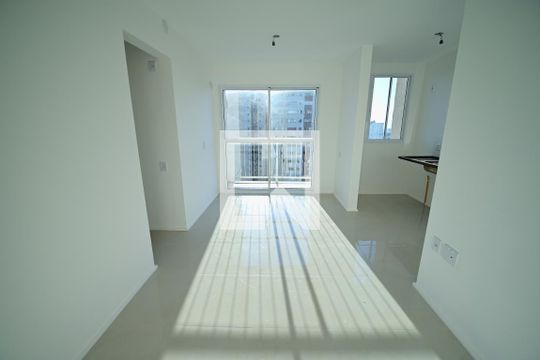 Apartamento à venda com 3 quartos, 63m² em Parque Amazonia, Goiânia