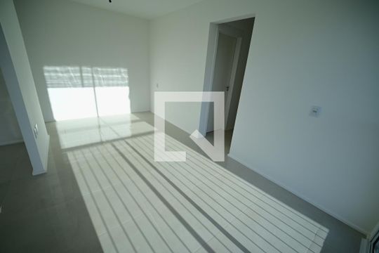Apartamento à venda com 3 quartos, 63m² em Parque Amazonia, Goiânia