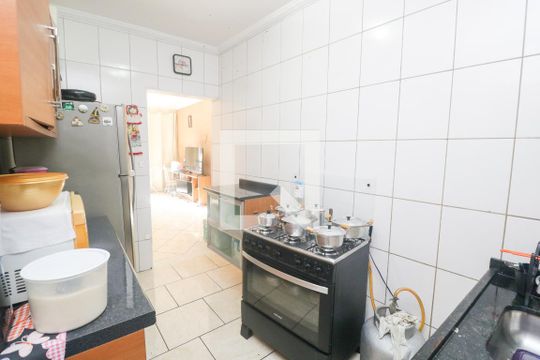 Cozinha de apartamento à venda com 3 quartos, 100m² em Vila Alto de Santo Andre, Santo André