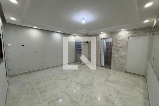 Sala de casa para alugar com 3 quartos, 570m² em Vila Engenho Novo, Barueri