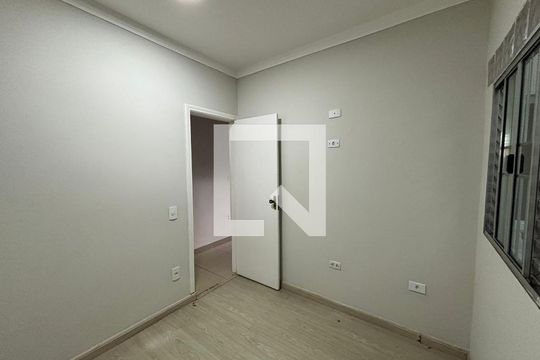 Quarto 1 de casa para alugar com 3 quartos, 570m² em Vila Engenho Novo, Barueri