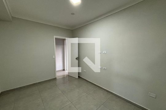 Quarto 2 de casa para alugar com 3 quartos, 570m² em Vila Engenho Novo, Barueri