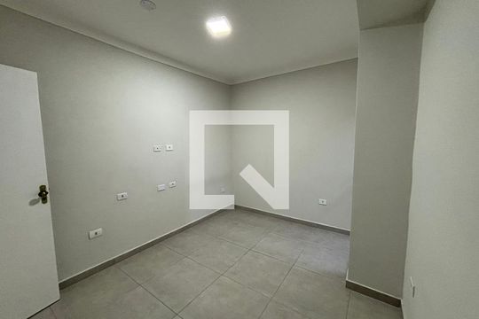 Quarto 2 de casa para alugar com 3 quartos, 570m² em Vila Engenho Novo, Barueri