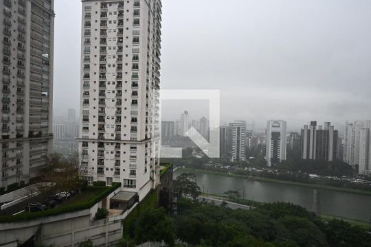 Vista de apartamento para alugar com 2 quartos, 40m² em Cidade Jardim, São Paulo