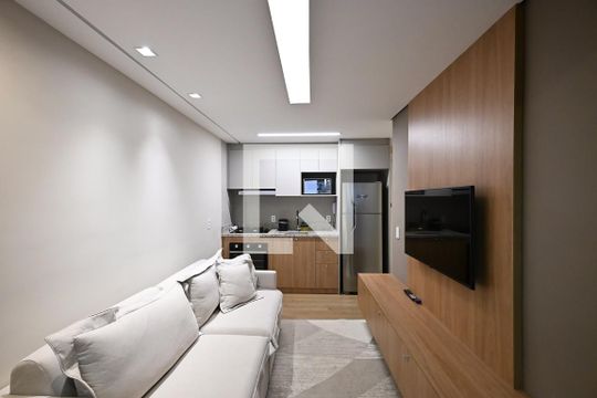 Sala de apartamento para alugar com 1 quarto, 40m² em Cidade Jardim, São Paulo