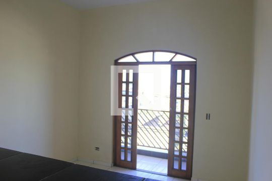 Sala de casa para alugar com 2 quartos, 120m² em Parque Primavera, Guarulhos