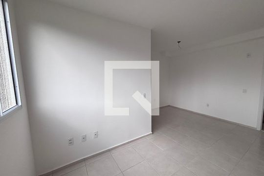 Sala de apartamento para alugar com 2 quartos, 55m² em Recreio dos Bandeirantes, Rio de Janeiro