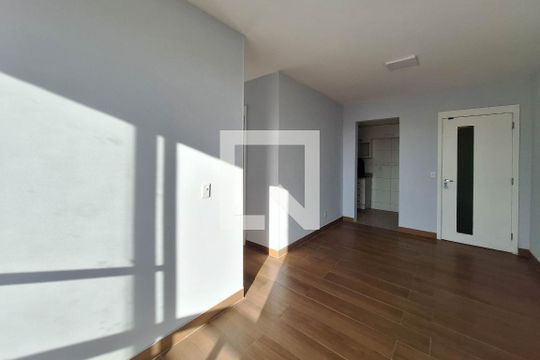 Sala de apartamento à venda com 3 quartos, 80m² em Centro, Niterói