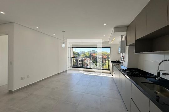 Sala de apartamento para alugar com 2 quartos, 64m² em Alphaville Empresarial, Barueri