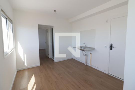 Sala/Cozinha de apartamento para alugar com 2 quartos, 36m² em Jaguaribe, Osasco