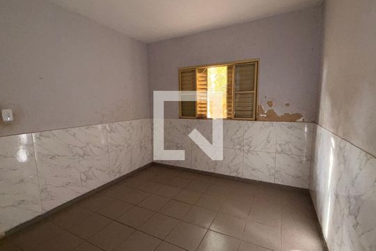 Quarto 2 de casa para alugar com 2 quartos, 150m² em Setor Papillon Park, Aparecida de Goiânia