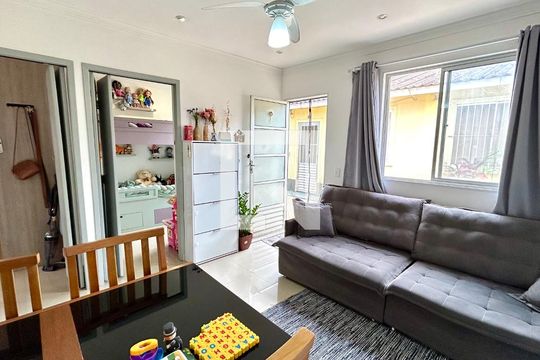 Sala de casa de condomínio para alugar com 2 quartos, 56m² em Vila Nova Bonsucesso, Guarulhos