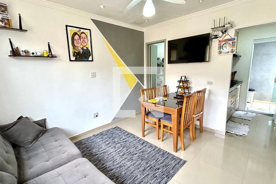 Casa de Condomínio para alugar com 2 quartos, 56m² em Vila Nova Bonsucesso, Guarulhos