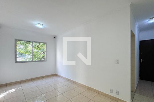 Sala de apartamento para alugar com 2 quartos, 53m² em Independência, São Bernardo do Campo