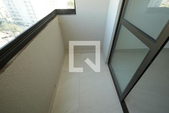Sacada de apartamento para alugar com 2 quartos, 56m² em Parque das Nações, Santo André