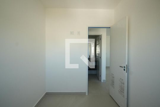 Quarto 1 de apartamento para alugar com 2 quartos, 56m² em Parque das Nações, Santo André