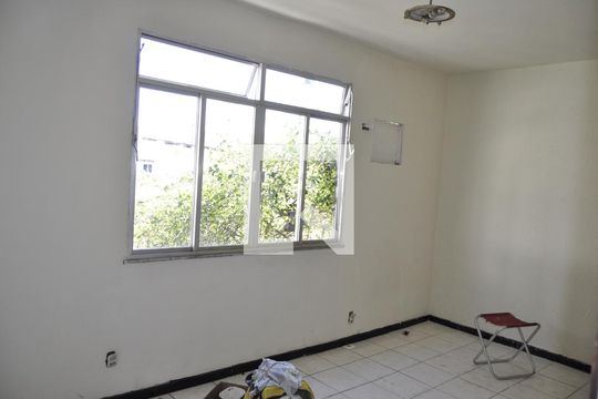 Quarto de casa de condomínio à venda com 2 quartos, 110m² em Inhaúma, Rio de Janeiro