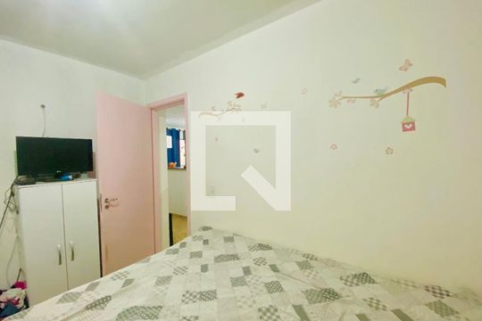 Quarto 1 de apartamento para alugar com 2 quartos, 46m² em Água Chata, Guarulhos