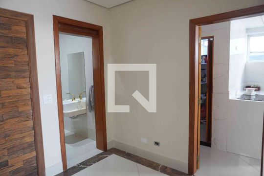 Acesso de casa de condomínio para alugar com 2 quartos, 405m² em Residencial Quatro (alphaville), Santana de Parnaíba