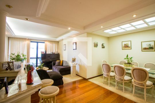 Sala de apartamento à venda com 4 quartos, 156m² em Vila Assunção, Santo André
