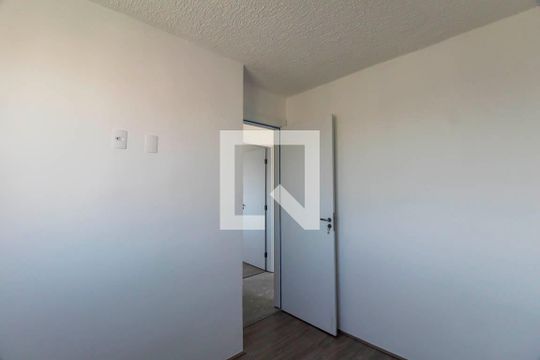 Quarto 1 de apartamento para alugar com 2 quartos, 38m² em Vila Graciosa, São Paulo